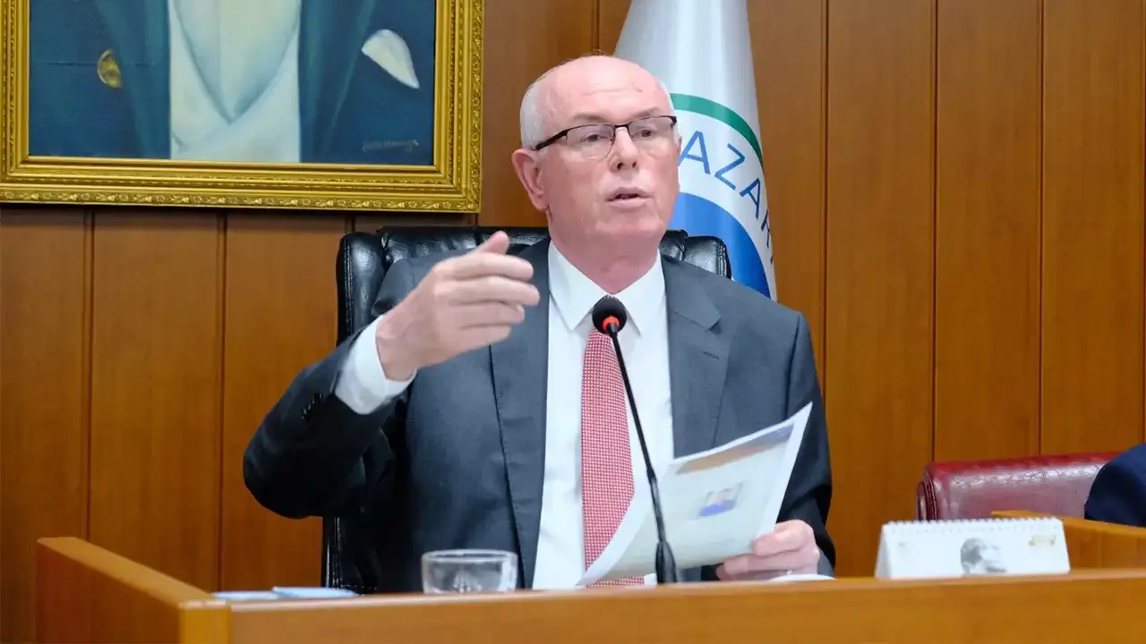 Kazım Kurt’tan AK Parti’ye tepki: “İki metrelik satış listesi abartılı bir liste”