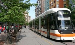 Eskişehir’de tramvay seferleri kısa süreliğine durdu