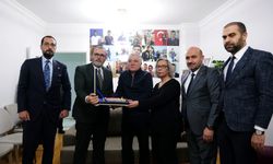 AK Parti MKYK Üyesi Ünal'dan şehit ailesine ziyaret