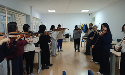 Bala Hatun Yurdu'nda keman kursu başladı