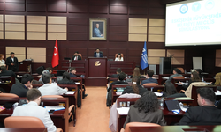 Eskişehir'de gençler için “Meclis Simülasyonu” gerçekleşti