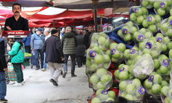 Eskişehir'de mazot zamları sonrası pazarda fiyatlar cep yakıyor: 1 adet erik 15 lira!