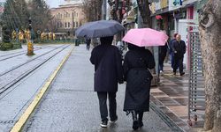 Eskişehir'de sağanak yağış etkili oldu