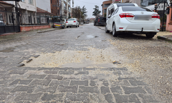 Eskişehir'de sürücülerin bozuk yol çilesi sürüyor