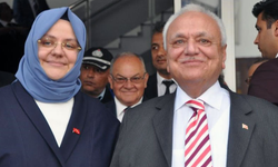 Eskişehir'de zincirleme trafik kazasında eski bakanlar dahil 8 kişi yaralandı