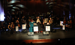 Firebird Orchestra konserine dinleyiciler tam not verdi
