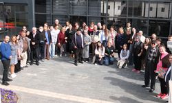 Lütfü Yüksel Yaşlı Bakım Merkezi'ne gençlerden ziyaret