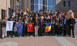 Romanyalı öğrenciler Eskişehir’i tanıma fırsatı buldu