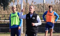 Teknik Direktör Cüneyt Biçer Menemenspor'da