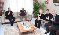 Vali Yılmaz'dan şehit ailesine ziyaret