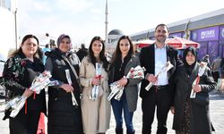 Başkan Karabacak'tan kadınlara anlamlı jest