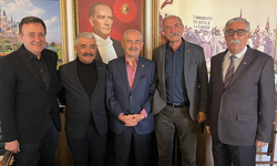 Yılmaz Büyükerşen: “Eskişehir siyaseti demokratik anlayışla yürütülmeli”