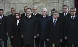 23 Nisan Anıtkabir ziyareti: Cumhurbaşkanı ve Bahçeli törene katılmadı
