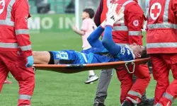 Yeşil sahalarda ilginç olay: Kalecinin boynu kırıldı