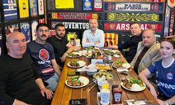 Demirspor birlikte kutladı