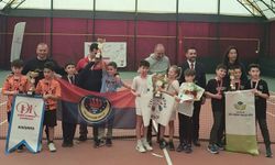 Eskişehir'de minik raketlerin kıyasıya mücadelesi