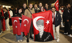 Eskişehir'de öğrenciler Milli Takım için tek yürek oldu