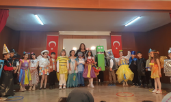 Eskişehir’de öğrencilerden geri dönüşüm defilesi