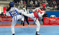 Eskişehir’de taekwondo müsabakalarında kıyasıya mücadele