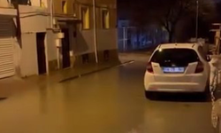 Eskişehir'de yoğun yağış hayatı olumsuz etkiledi