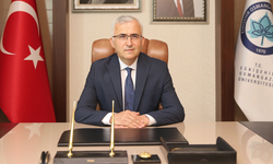 ESOGÜ Rektörü Prof. Dr. Kamil Çolak'tan 23 Nisan mesajı