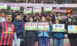 Gazi Mustafa Kemal Anadolu Lisesi'nden Eskişehirspor'a destek