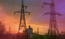 Gülpınar Mahallesi sakinleri tepkili: Saatlerdir elektrik yok