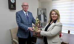 Kazım Kurt esnaf odalarını ziyaret etti