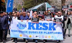 KESK’ten Eskişehir’de yürüyüş: Okullar bataklığa dönüştürülüyor