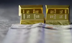 Kilogram altın haftaya düşüşle başladı