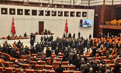 Milletvekillerine maaş kesintisi gündemde