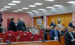 Odunpazarı Meclisi'nde tansiyon yükseldi: AK Partililer meclisi terk etti