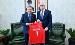 Vali Yılmaz ile TVF Başkanı Üstündağ bir araya geldi