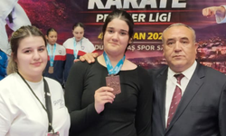 Yasemin Yağmur Atay Türkiye 3'üncüsü oldu