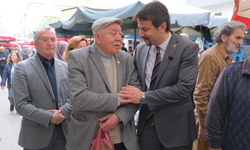 CHP’li Ertuğrul Eskişehir’de: “Vatandaş 10 lira için o tezgahtan o tezgaha geziyor”