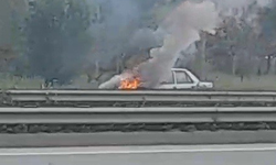 Eskişehir Çevre Yolu'nda bir otomobil alev topuna döndü