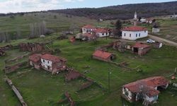 Eskişehir’de 143 yıllık cami restore olmayı bekliyor