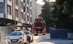 İsmet İnönü Caddesi’ndeki yangın paniğe yol açtı