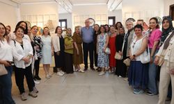 Halk merkezleri kursiyerlerinin çini eserleri sanatseverlerle buluştu