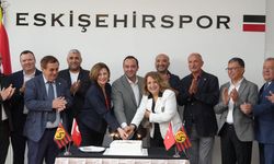 Başkan Ünlüce’den Eskişehirspor’a anlamlı ziyaret
