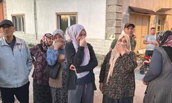 Eskişehir’de açıkta bırakılan gübre mahalleliyi rahatsız etti