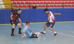 Eskişehir’de futsal perdelerini araladı
