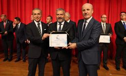 Anadolu Üniversitesi “Spor Dostu Kampüs” ödülünü aldı