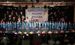 Odunpazarı’nın minikleri yıl sonu gösterileriyle sahnede