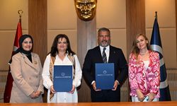 Anadolu Üniversitesi ve Haxhi Zeka Üniversitesi arasında akademik iş birliği