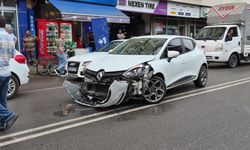 Eskişehir’de otomobil ile motosiklet çarpıştı: 2 yaralı