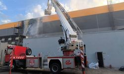 Eskişehir’de yalıtım fabrikasında yangın: Soğutma işlemi devam ediyor