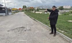 Eskişehir’de kazaların bitmediği sokakta önlem çağrısı