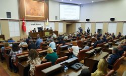 Tepebaşı Meclisi’nde yüksek tansiyonlu toplantı