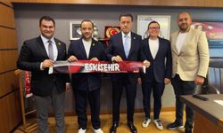 Eskişehirspor yönetiminden Nebi Hatipoğlu’na ziyaret
